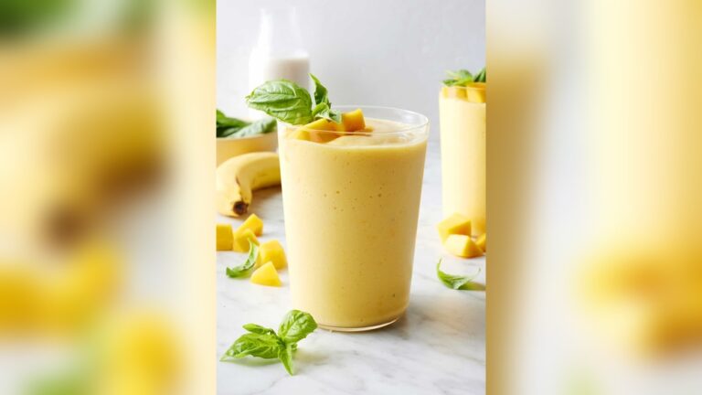 Mango Smoothie Recipe (Thick & Creamy)