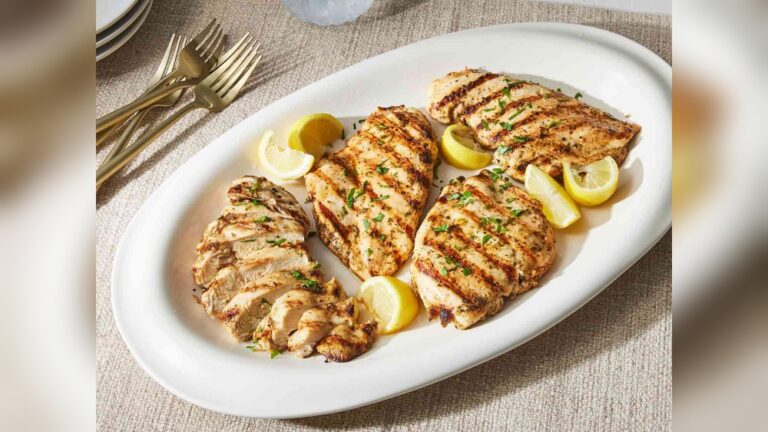 Grilled Chicken Recipe (Juicy & Tender)